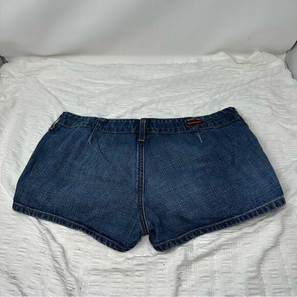 Roxy Denim Shorts- Size 9 - Picture 4 of 7